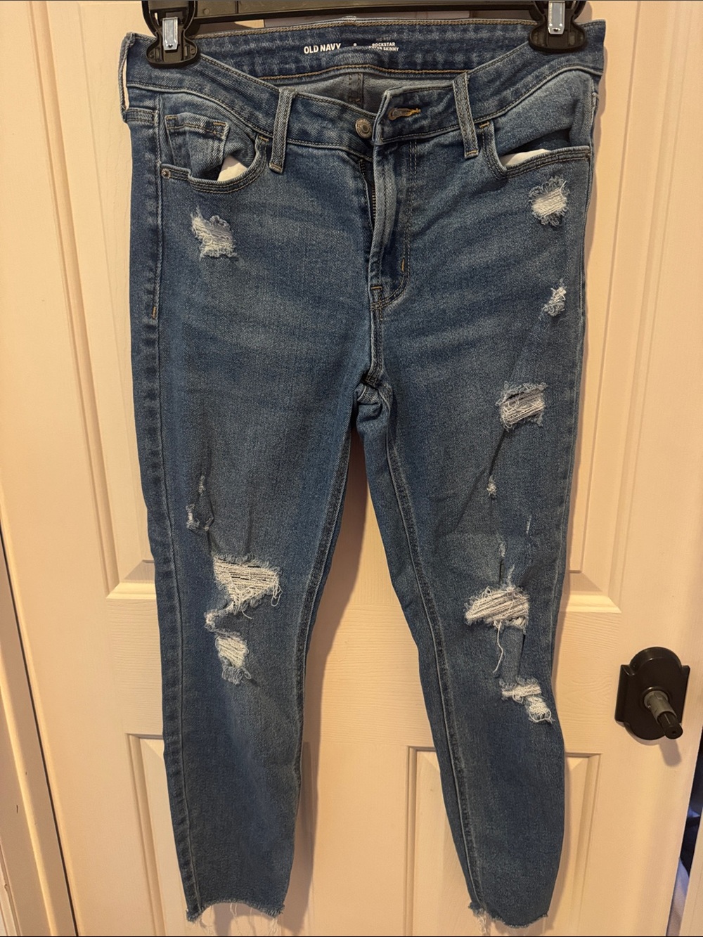 Old Navy Women’s Ripped Skinny Jeans - Medium Blue